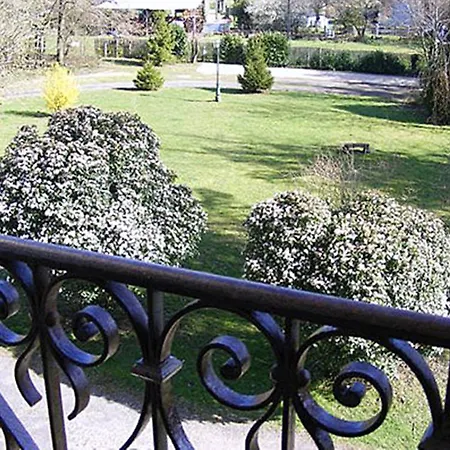 Vivre Nature Au Chateau * 푸아티에